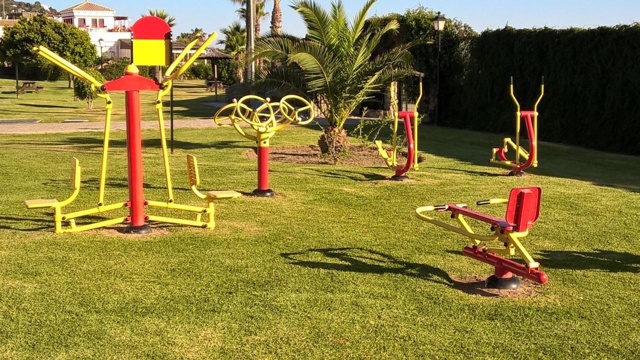 Atlanterra Bajo. Salida Directa. Urbanizacion De Lujo. Piscinas Canchas Padel. Wifi Y A/A Zahara de los Atunes Buitenkant foto